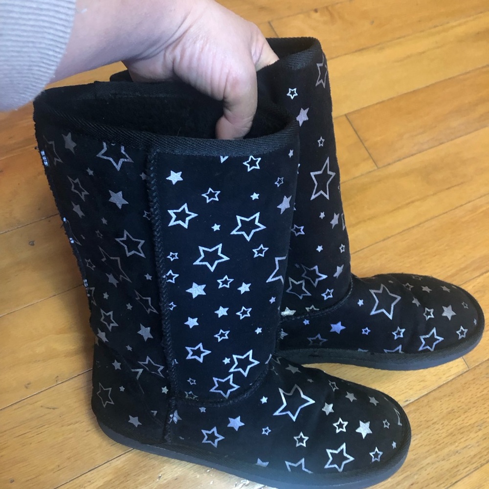 Airwalk Girl’s boots size 4